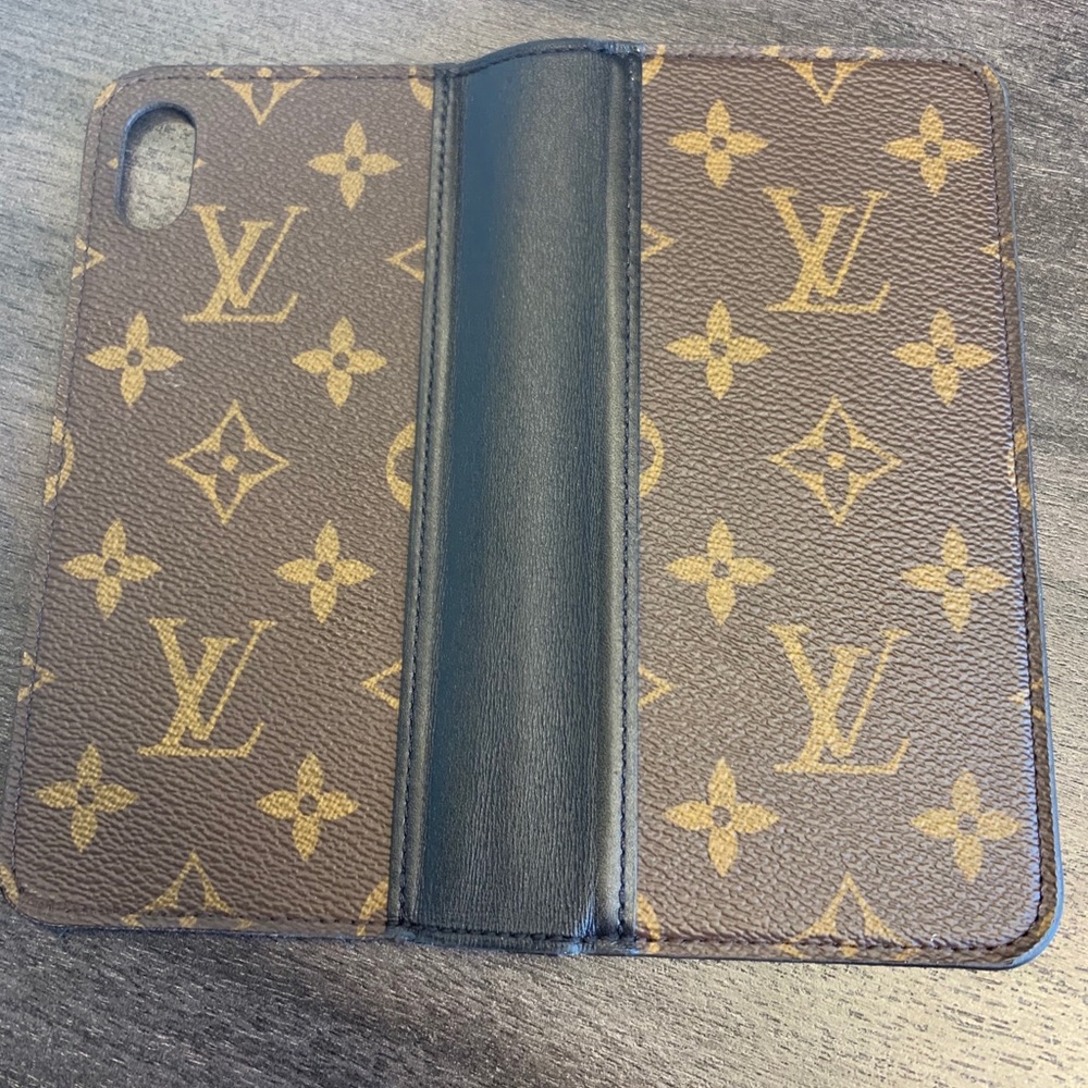 Louis Vuitton iPhone XS Max Folio
